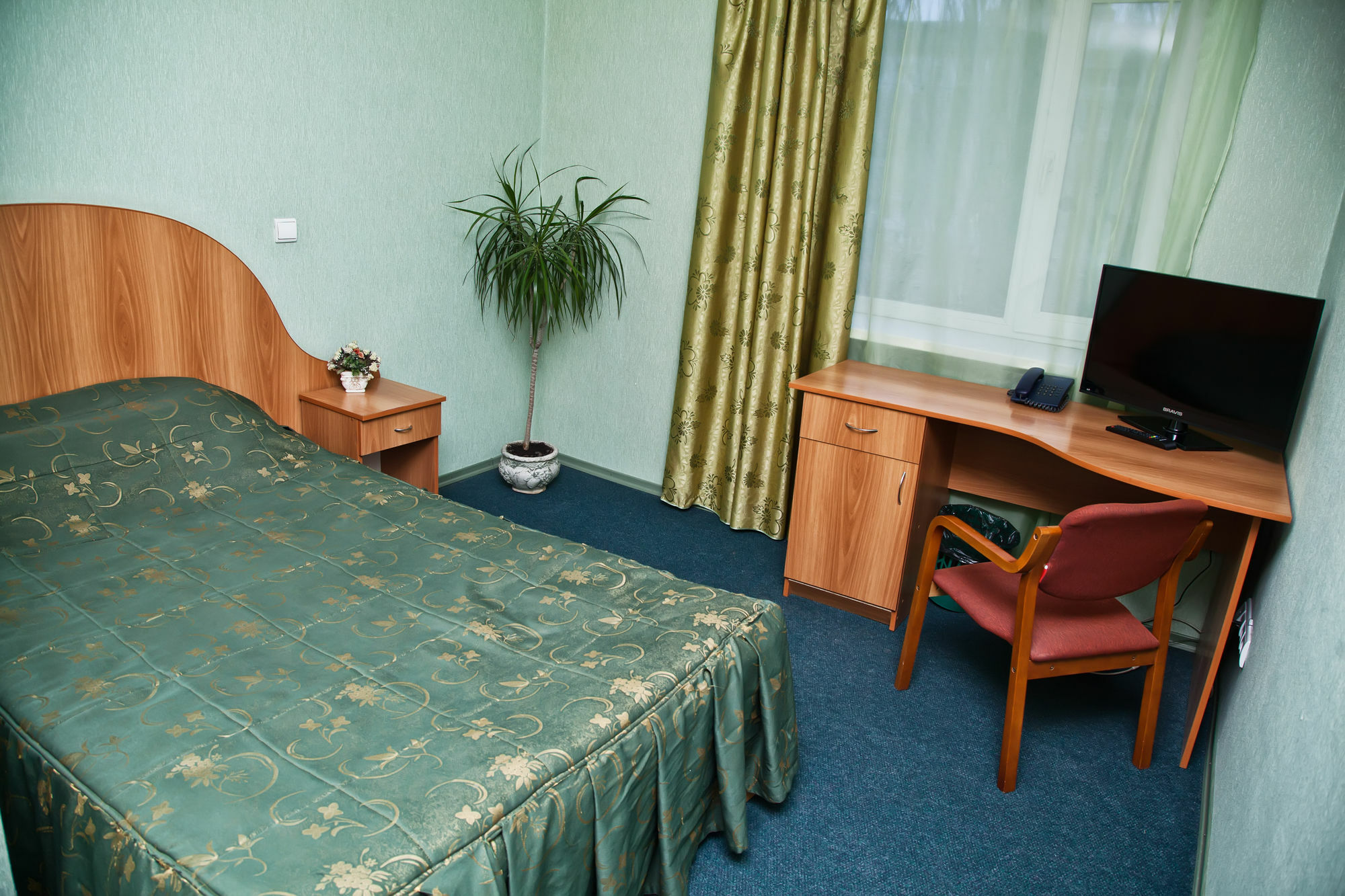 Nikotel Hotel Mykolajiv Eksteriør bilde